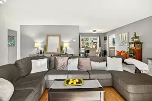 349 Lindero Ave, Medford, OR 97504 - Photo 8