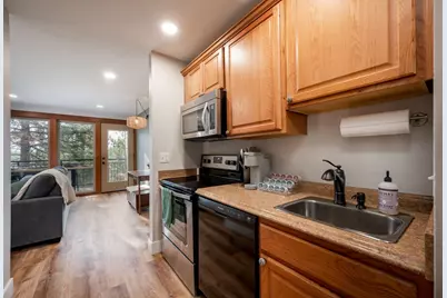 [Address not provided], Bend, OR 97702 - Photo 2