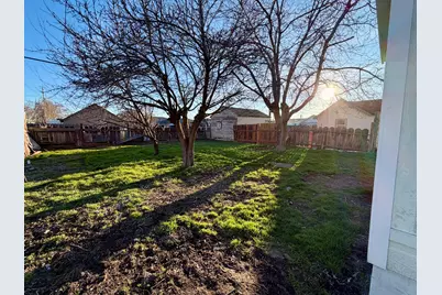 2144 White Avenue, Klamath Falls, OR 97601 - Photo 10