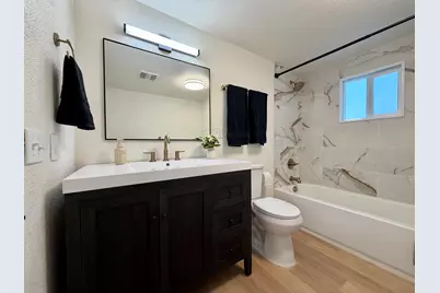 2144 White Avenue, Klamath Falls, OR 97601 - Photo 8