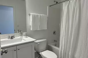 554 NE Mitchell St, Madras, OR 97741 - Photo 14