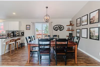 929 NE Lena Place, Bend, OR 97701 - Photo 16