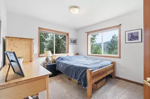 4730 W Griffin Creek Rd, Medford, OR 97501 - Photo 18