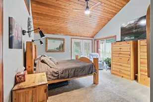 4730 W Griffin Creek Rd, Medford, OR 97501 - Photo 24