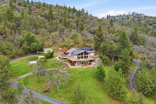 4730 W Griffin Creek Rd, Medford, OR 97501 - Photo 36