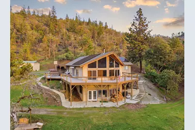 4730 W Griffin Creek Road, Medford, OR 97501 - Photo 1