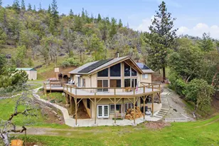 4730 W Griffin Creek Rd, Medford, OR 97501 - Photo 2