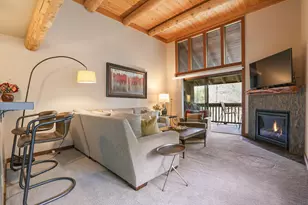 57053 Wild Lily Ln, Sunriver, OR 97707 - Photo 4