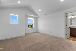 3358 NW 7th St, Redmond, OR 97756 - Photo 12