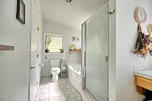 401 Tumbleweed Dr, Jacksonville, OR 97530 - Photo 24