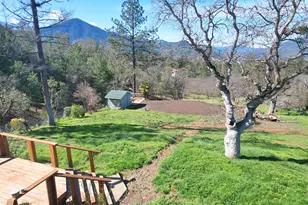 401 Tumbleweed Dr, Jacksonville, OR 97530 - Photo 36