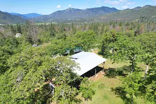 401 Tumbleweed Dr, Jacksonville, OR 97530 - Photo 58