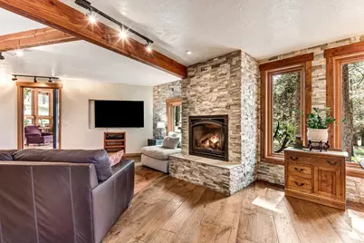 63220 Johnson Road, Bend, OR 97703 - Photo 12