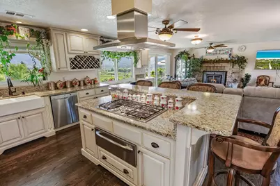 3015 Marigold Lane, Medford, OR 97504 - Photo 32