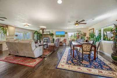 3015 Marigold Lane, Medford, OR 97504 - Photo 18