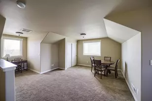 411 NW 25th St, Redmond, OR 97756 - Photo 30