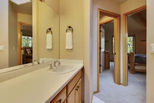 18074 E Butte Ln, Sunriver, OR 97707 - Photo 18