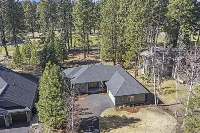 60757 Golf Village Loop, Bend, OR 97702 - Photo 2