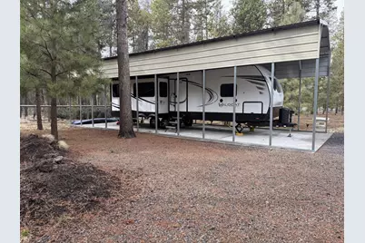 17103 Milky Way Road, Bend, OR 97707 - Photo 2