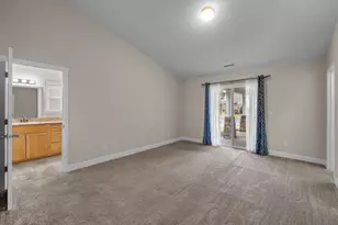 20657 Couples Ln, Bend, OR 97702 - Photo 16