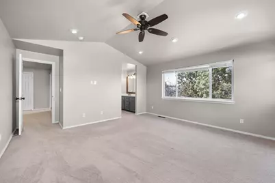 2021 SW 37th Street, Redmond, OR 97756 - Photo 28