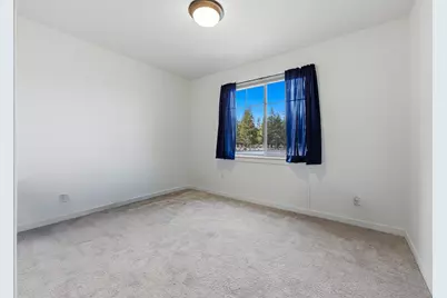 51900 Settler Drive, La Pine, OR 97739 - Photo 16