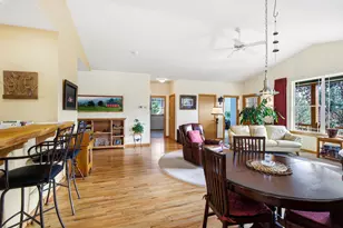 2112 NW Black Pnes Pl, Bend, OR 97703 - Photo 16