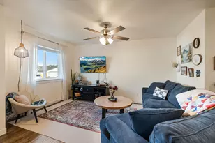 963 SE Maliah Ave, Madras, OR 97741 - Photo 4