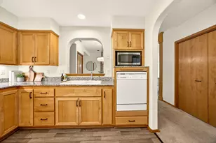 982 Golden Aspen Pl, Ashland, OR 97520 - Photo 28