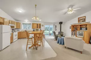 52494 Deerfield Dr, La Pine, OR 97739 - Photo 10