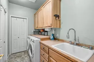 14300 SW Chickadee Rd, Terrebonne, OR 97760 - Photo 28