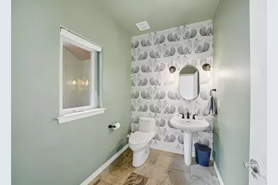 1989 NW Iowa Avenue, Bend, OR 97703 - Photo 26