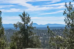 1989 NW Iowa Ave, Bend, OR 97703 - Photo 48