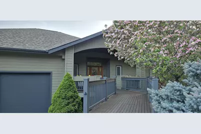 1989 NW Iowa Avenue, Bend, OR 97703 - Photo 4