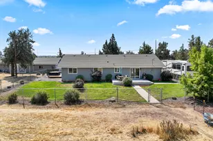 1923 NE Upas Ave, Redmond, OR 97756 - Photo 32