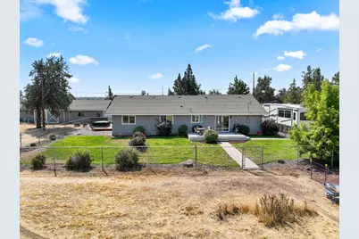 1923 NE Upas Avenue, Redmond, OR 97756 - Photo 28