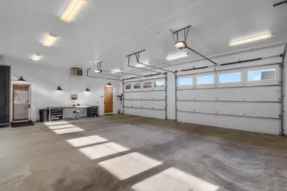 64105 Johnson Road, Bend, OR 97703 - Photo 48