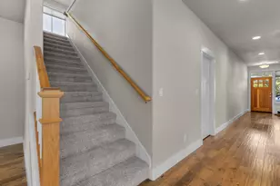 19147 Park Commons Dr, Bend, OR 97703 - Photo 22