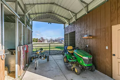 3985 Calhoun Road, Medford, OR 97501 - Photo 24