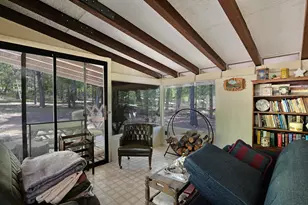 13007 Perry Rd, Central Point, OR 97502 - Photo 12