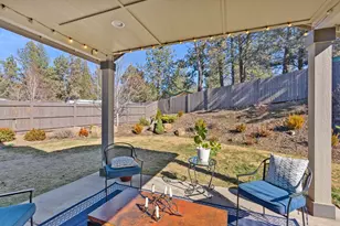 20657 SE Meadowsweet Dr, Bend, OR 97702 - Photo 32