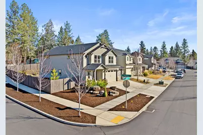 20657 SE Meadowsweet Drive, Bend, OR 97702 - Photo 2