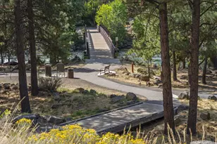 233 NW Revere Ave, Bend, OR 97703 - Photo 44