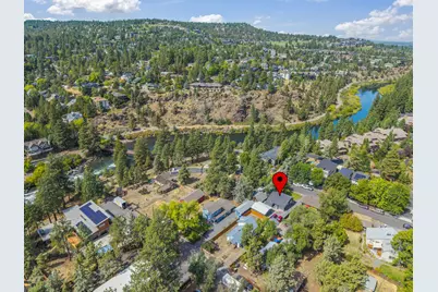 233 NW Revere Avenue, Bend, OR 97703 - Photo 48