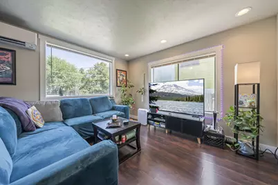 233 NW Revere Avenue, Bend, OR 97703 - Photo 8