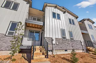 4076 SW 39th St, Redmond, OR 97756 - Photo 4