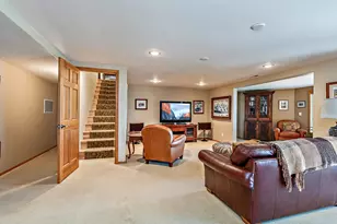 290 Skycrest Dr, Ashland, OR 97520 - Photo 40