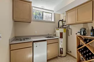 290 Skycrest Dr, Ashland, OR 97520 - Photo 48