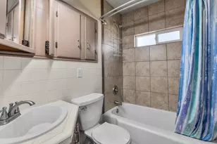 481 SW Helmholtz Way, Redmond, OR 97756 - Photo 16