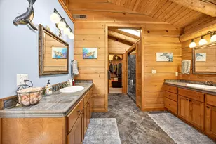 4466 W Griffin Creek Rd, Medford, OR 97501 - Photo 36